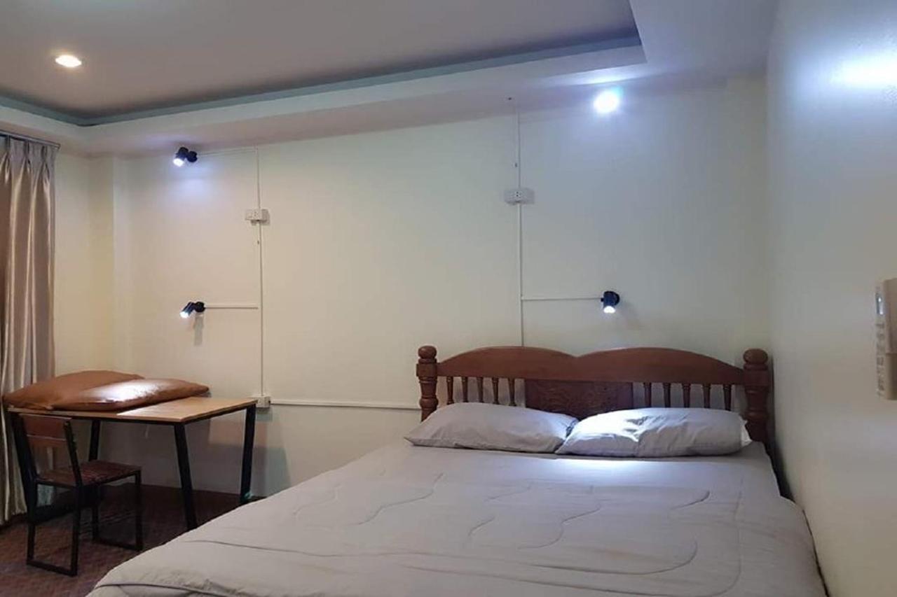 T2B Home (Adults Only) Chiang Mai Exterior foto